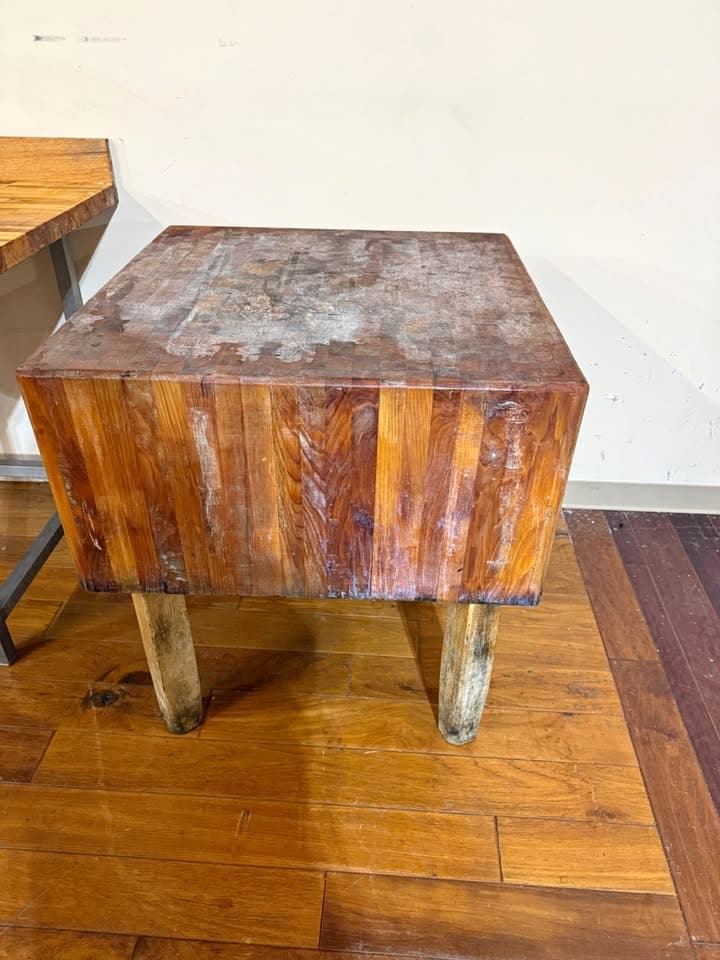 Vintage Farmhouse Butcher Block Kitchen Island – 30” x 30” x 34