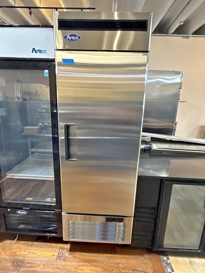 Atosa MBF8501GR Bottom Mount Reach-In Freezer – Scratch & Dent