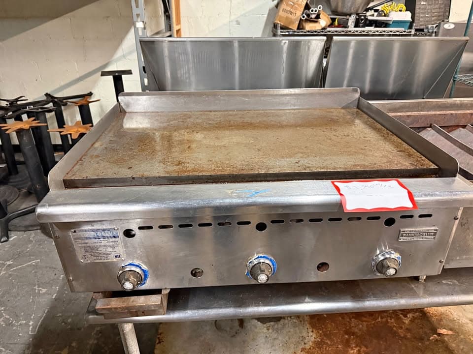 Rankin Delux 36” Gas Griddle (GB-36-C) – Refurbished
