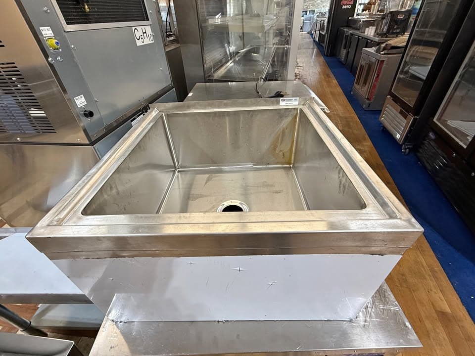 NBR Commercial Mop Sink β Model MOP-242412 β NEW OPEN BOX