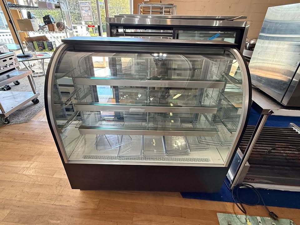 48β Refrigerated Glass Display Cooler β EXCELLENT CONDITION