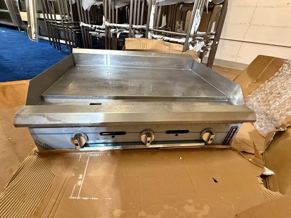 NEW 36” Fortress Commercial Griddle – Natural Gas OR Propane