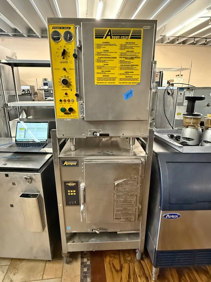 AccuTemp Double Stack Commercial Steamer / Cook & Hold Model: S62083D0803010 – USED – $3,000