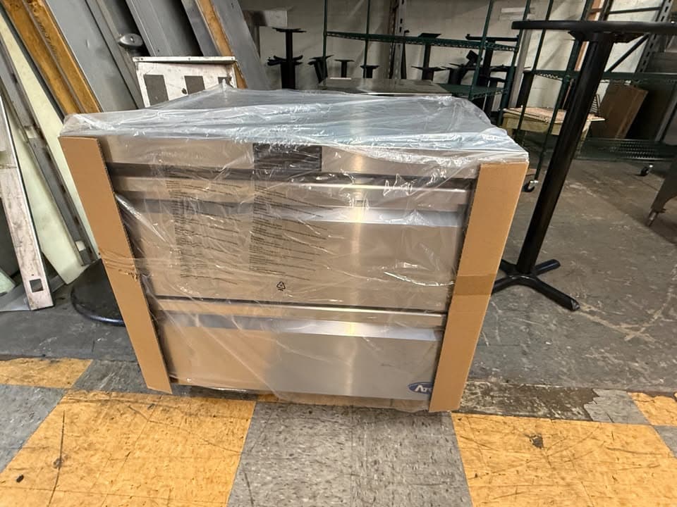 BRAND NEW SCRATCH AND DENT COMMERCIAL KITCHEN EQUIPMENT STARTING AT JUST $600