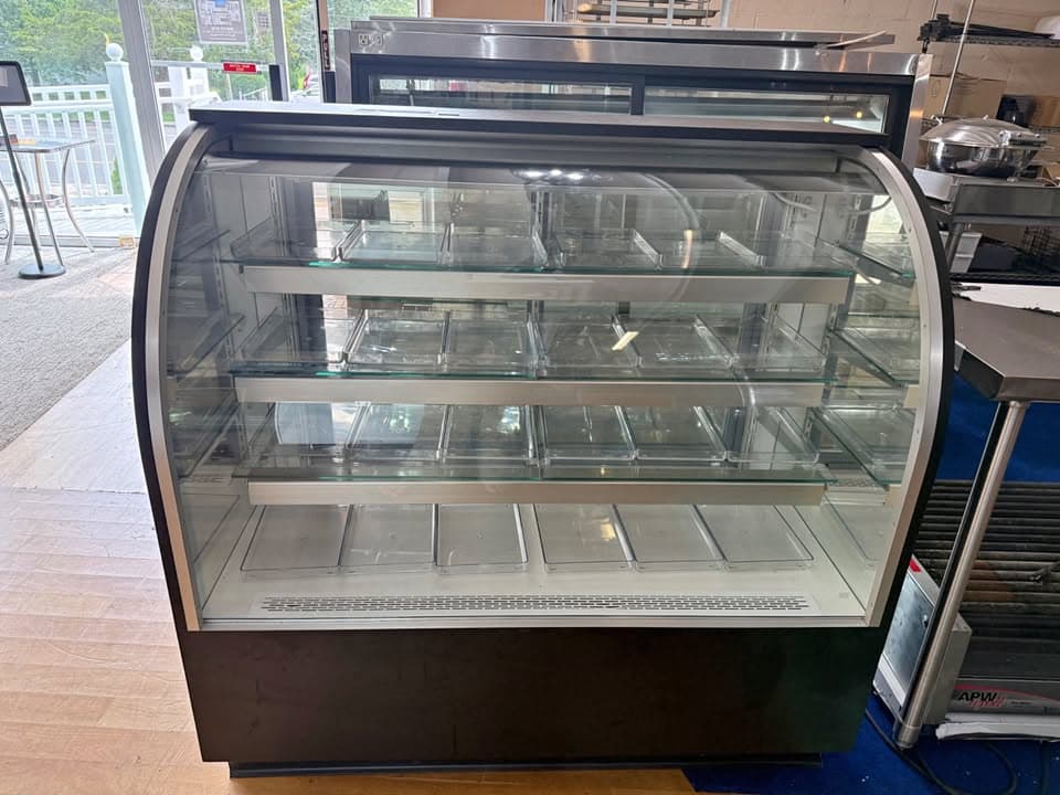 48" GLASS REFRIGERATED DISPLAY CASE