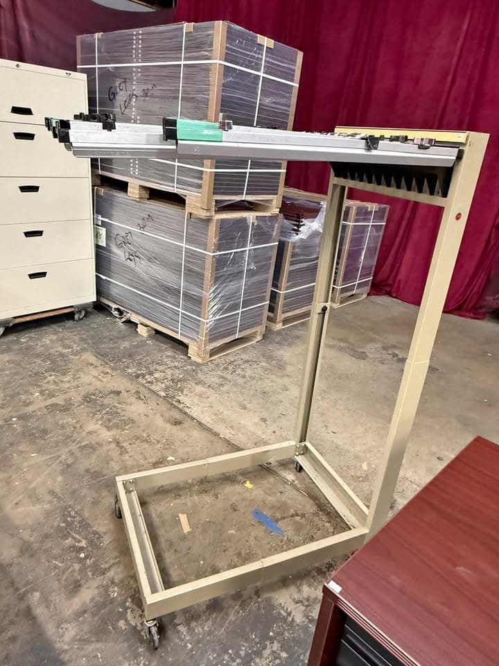 Stacor Engineer / Planning Rack – 12 Hanging Clamps