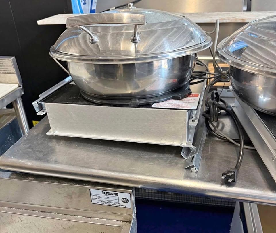 CookTek B 651-U / UC Commercial Induction Chafer – Excellent Used Condition with chafing dishes